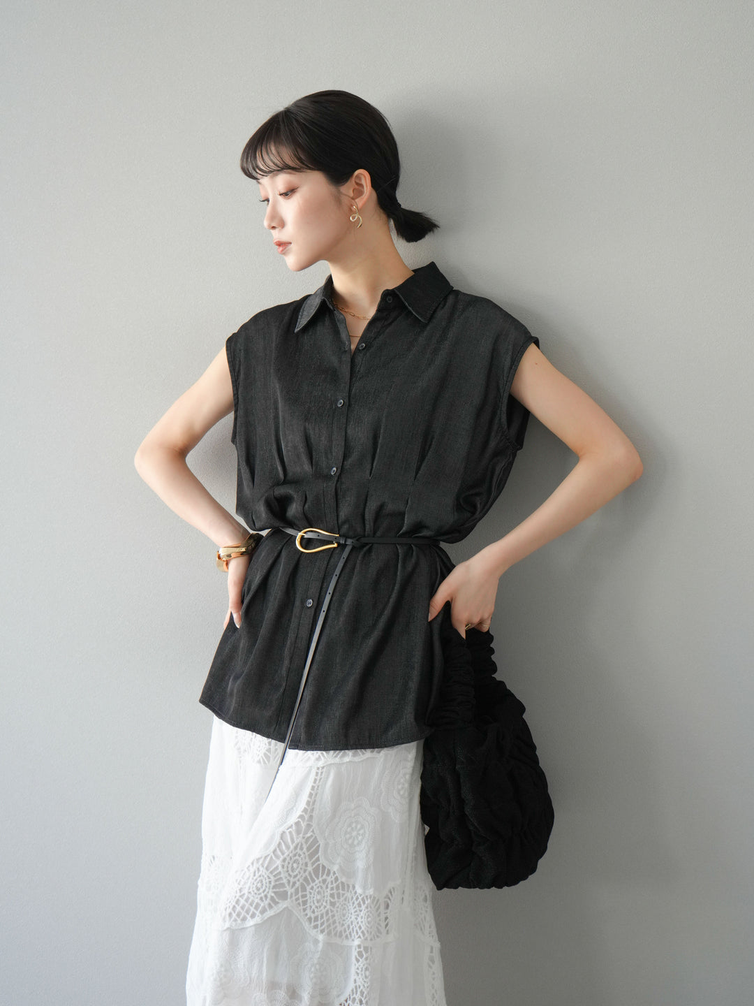 【預訂】天絲牛仔收腰無袖上衣/黑色