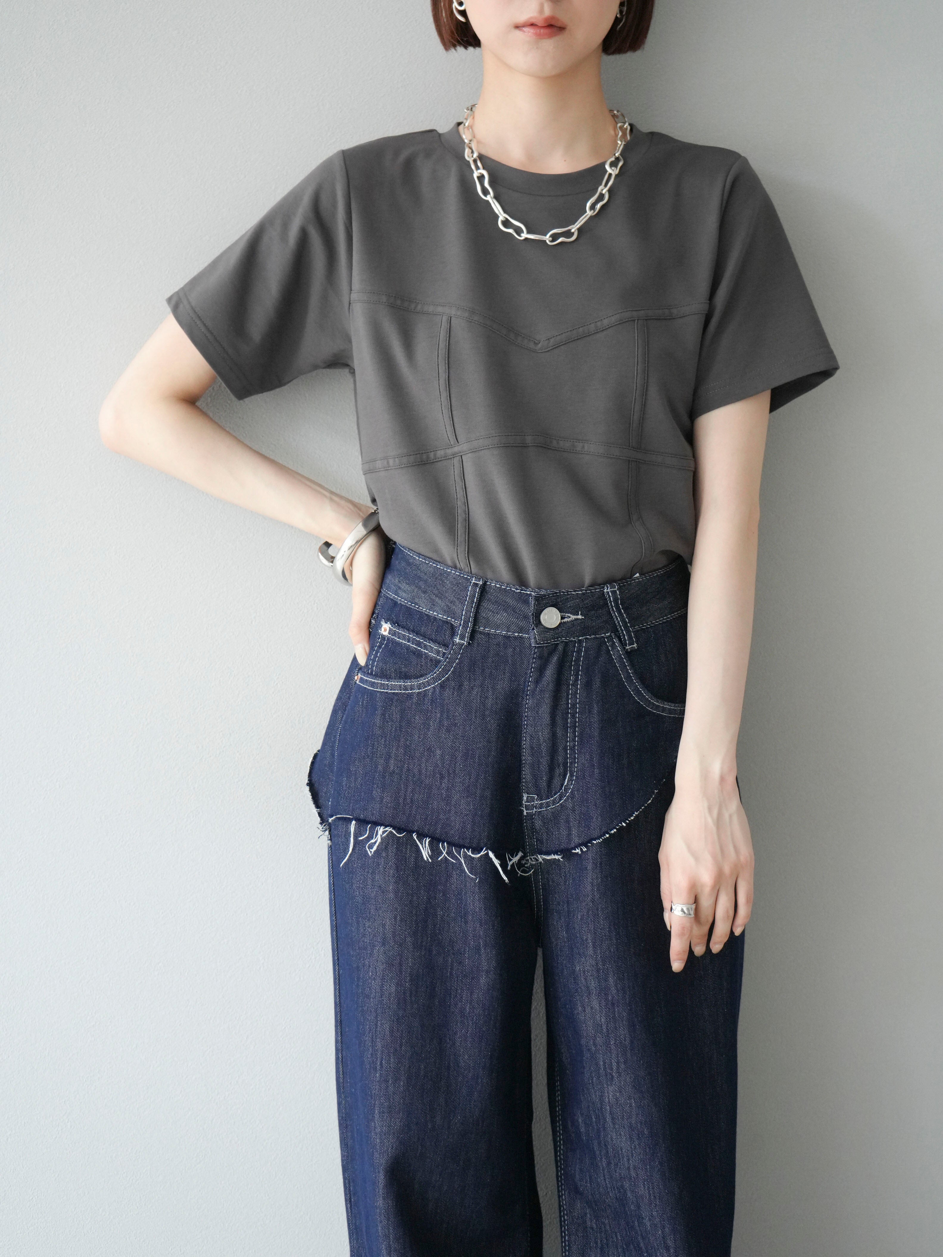 予約]ビスチェデザインTシャツ/チャコール – Lumier