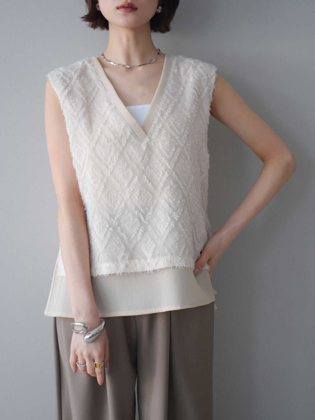 [SET]フリンジレイヤードVネックノースリーブ+フリンジレイヤードVネックノースリーブ(2set)