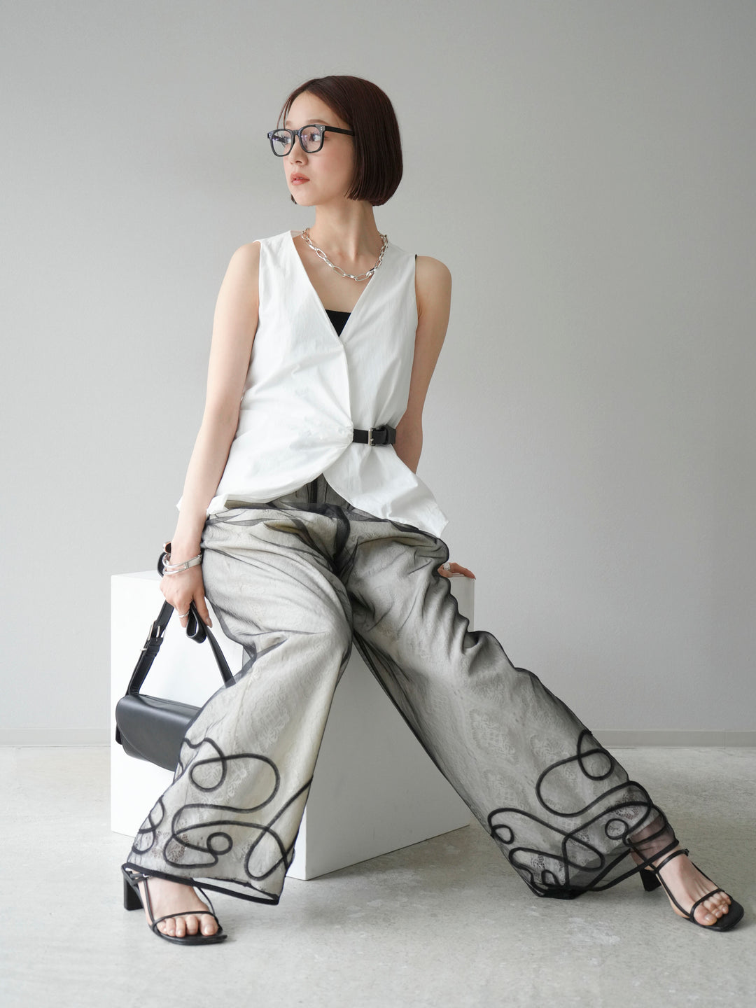 [SET]ベルトデザインバルーンブラウス+レースタックイージーパンツ(2set)