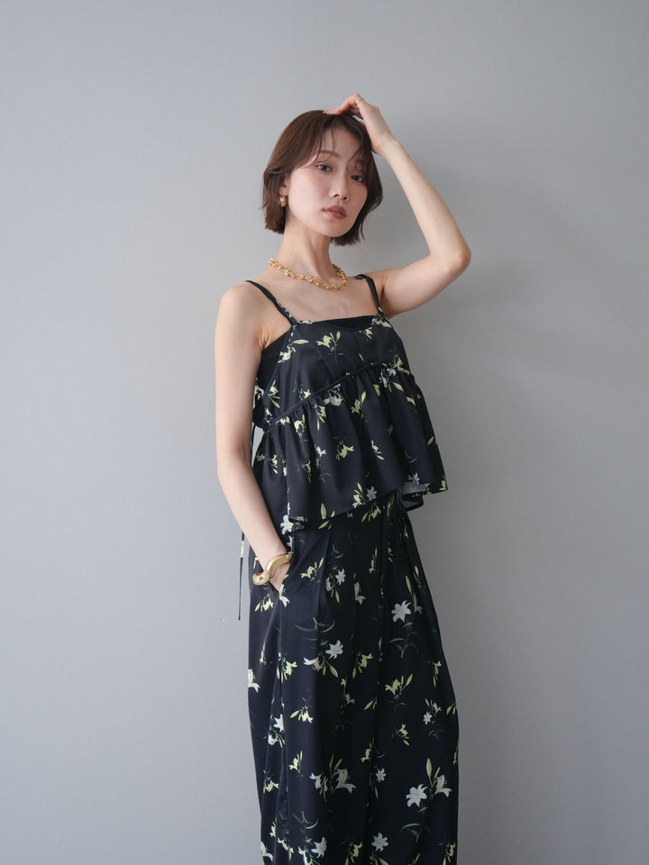 [SET]フラワープリントキャミソール+フラワープリントタックパンツ(2set)