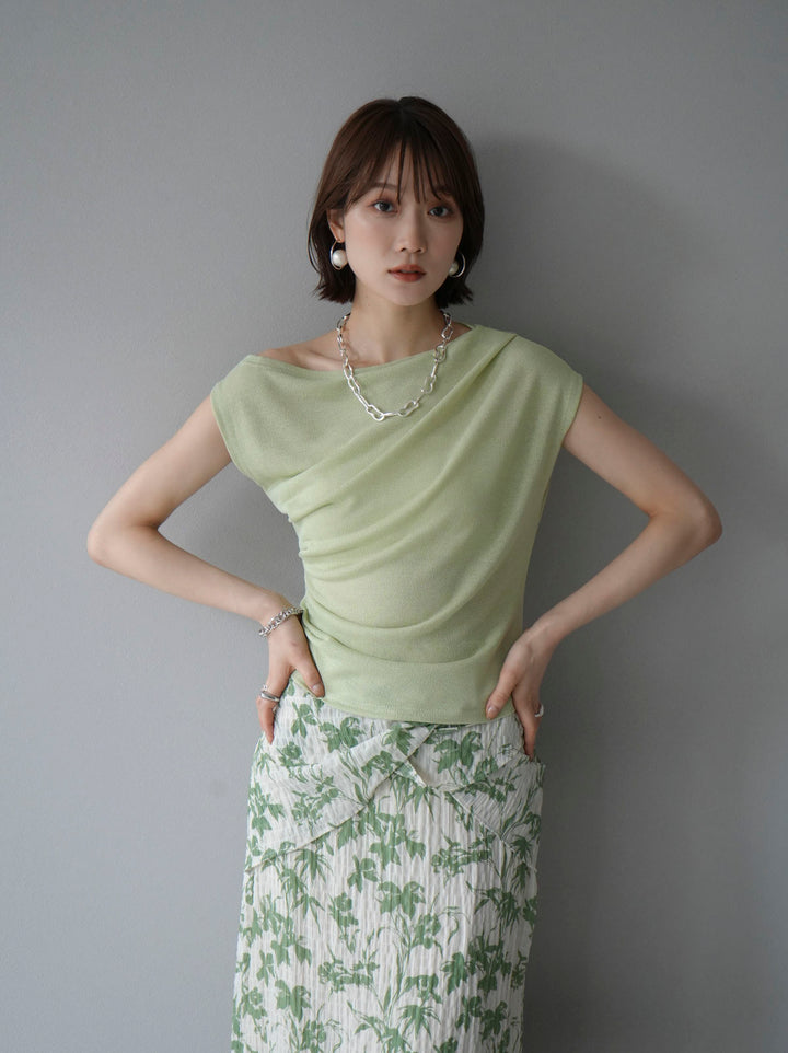 [Pre-order] Asymmetrical tuck sleeveless knit/green