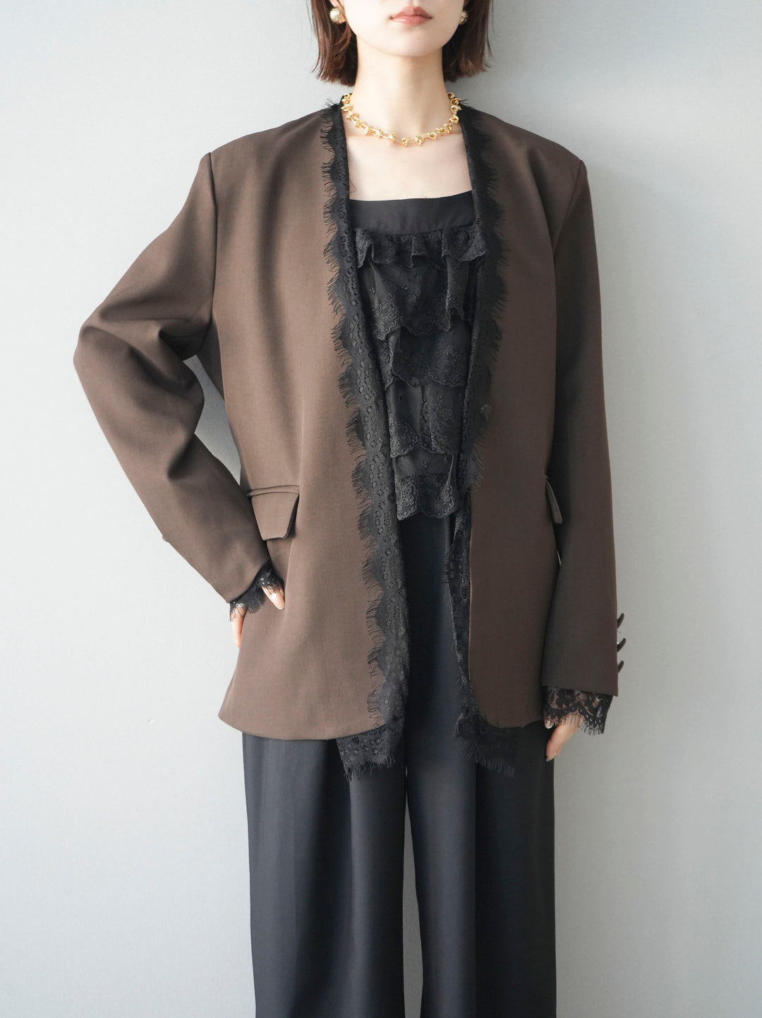 [SET]ノーカラーレースジャケット+ベルト付キーホルダーモチーフワイドパンツ(2set)