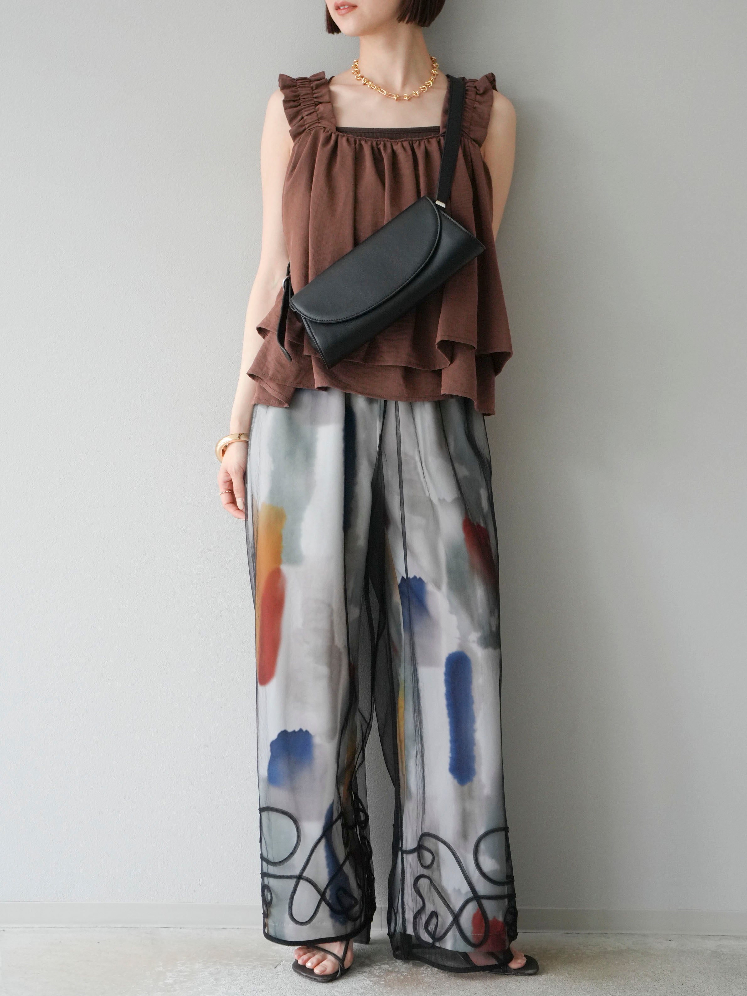 予約]ギャザーショルダーフレアタンクトップ/ブラウン – Lumier