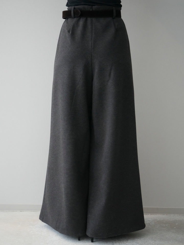 [予約]ベルト付きフロントタックワイドパンツ/charcoal