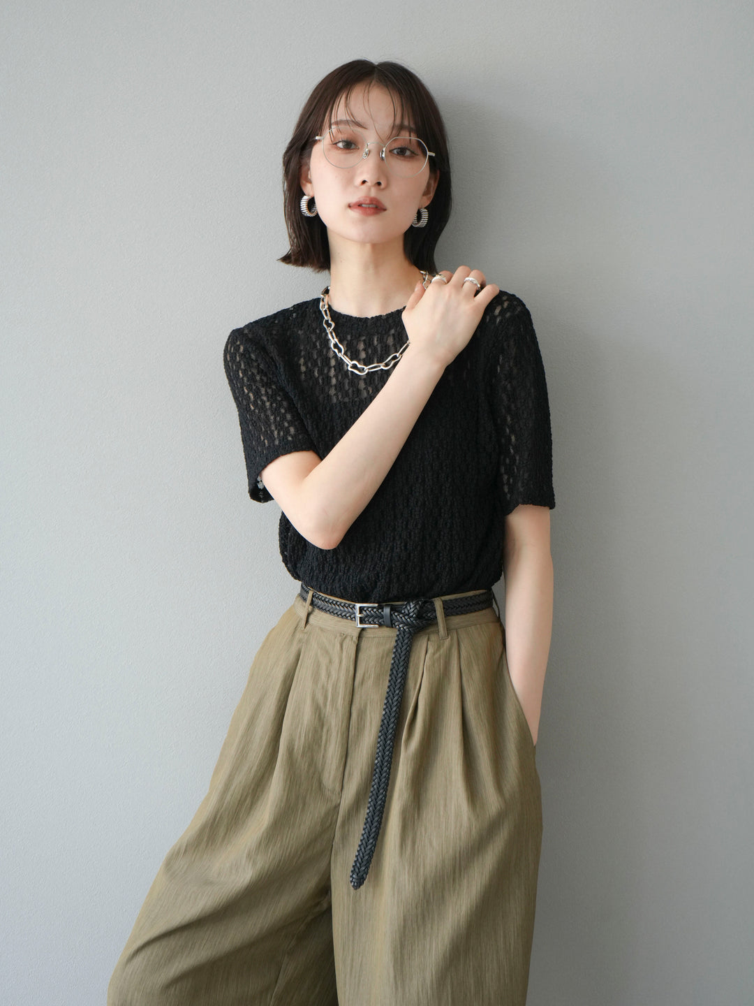 【預購】剪裁蕾絲T卹/黑色