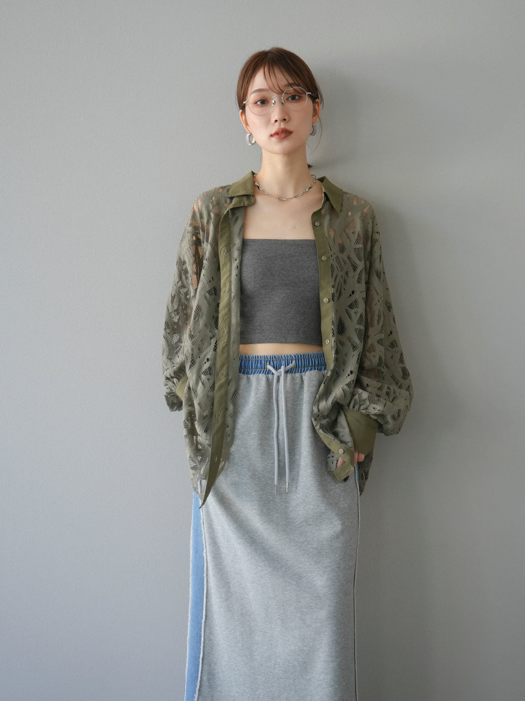 [SET]コードレースオーバーシャツ+デニムドッキングスウェットスカート(2set)