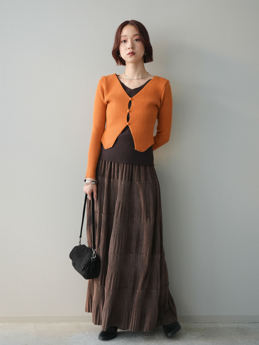 [予約]型押しスエードティアードプリーツスカート/brown