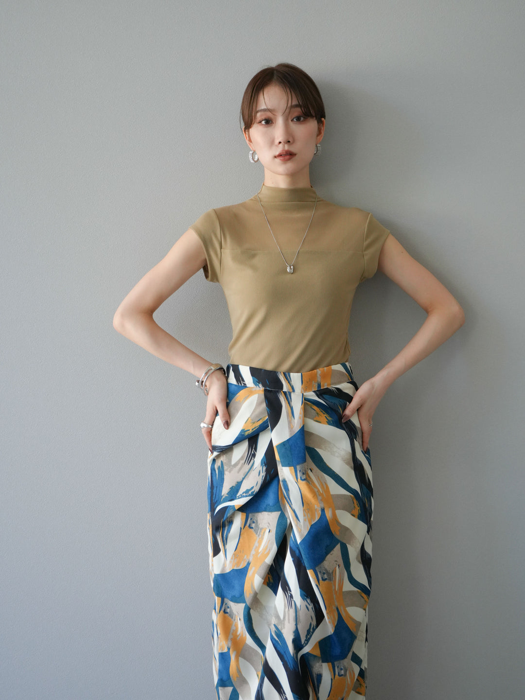 [予約]シアー切替ストレッチトップス/ベージュ