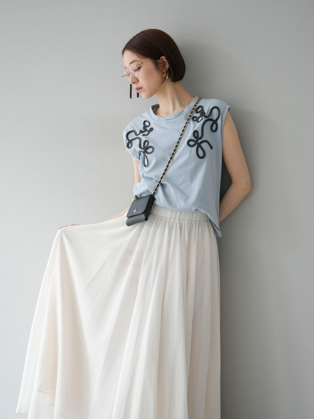 [SET] 繩繡法式袖T卹+雪紡喇叭裙（2件組）