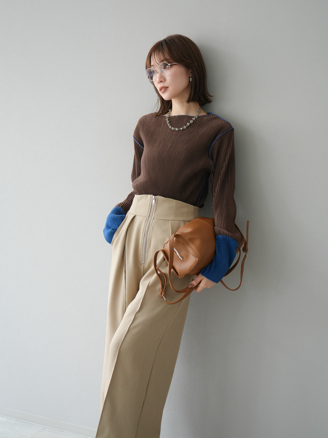 [予約]バイカラープリーツトップス/ブラウン