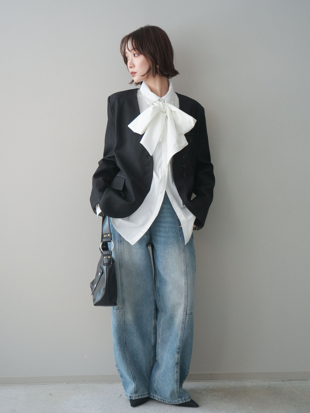 [SET]ノーカラージャケット+ボウタイ付オーバーシャツ+ガーメントウォッシュカーブデニムパンツ(3set)