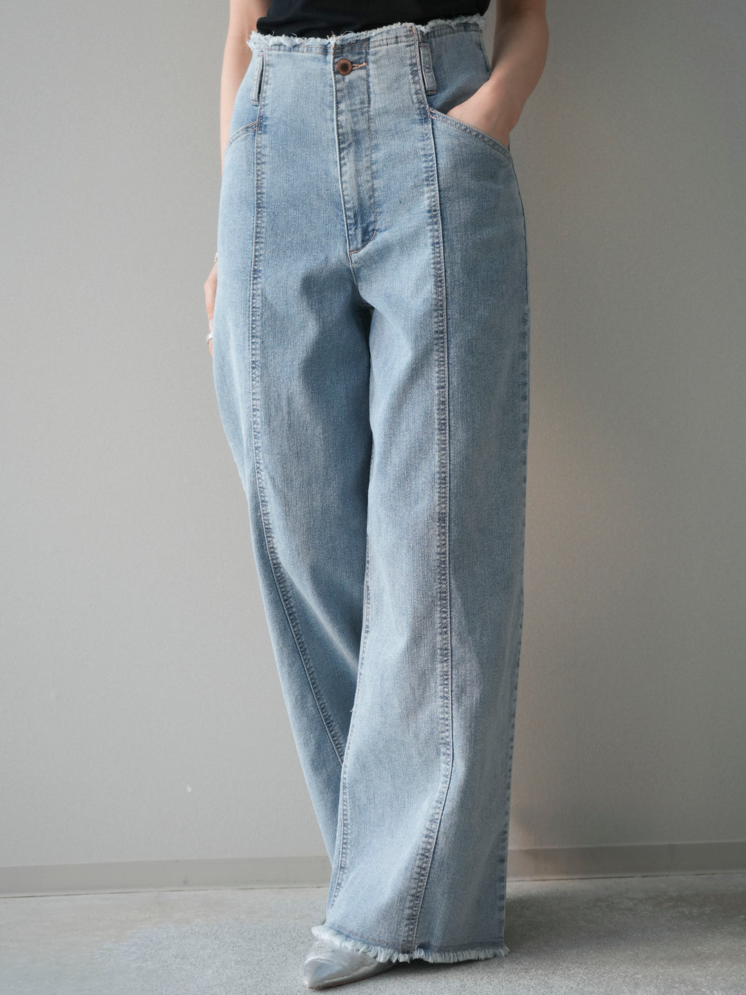 [予約]センターステッチストレッチカットオフデニムパンツ/bleach