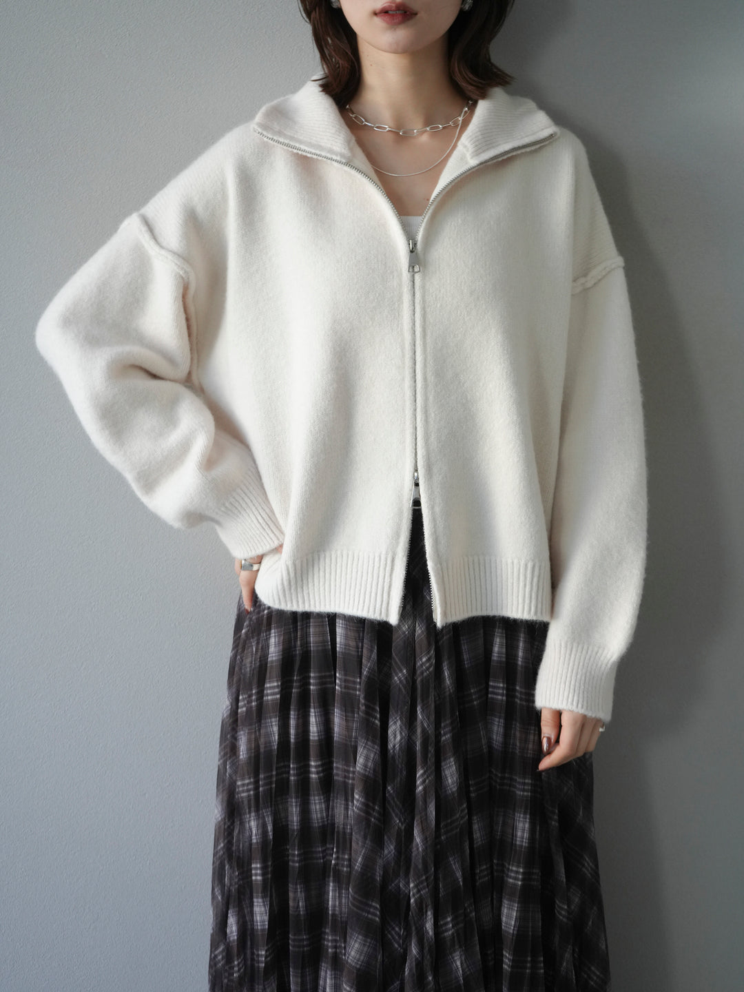 [予約]スタンドネックダブルZIPニットカーディガン/ivory
