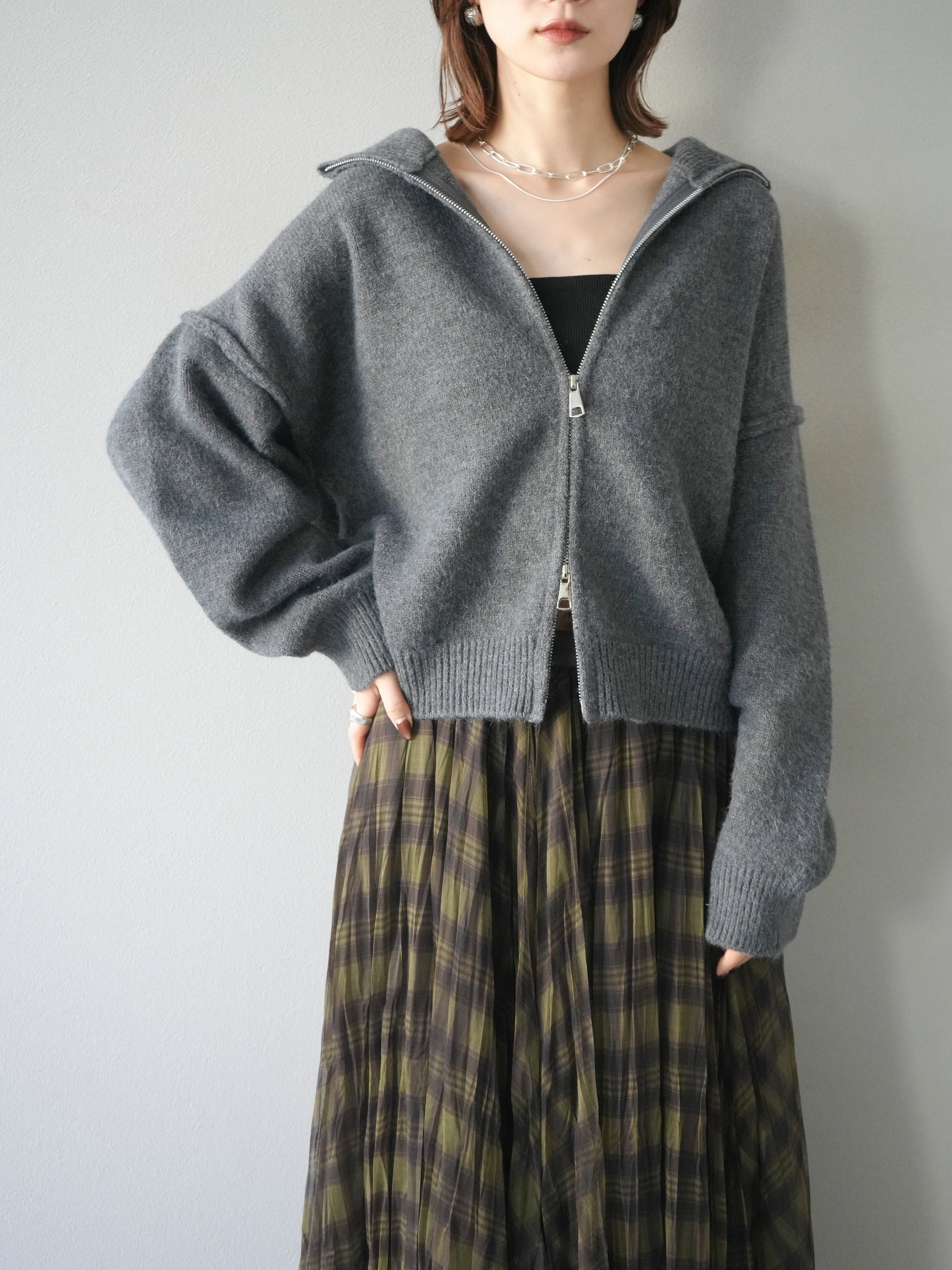 予約]スタンドネックダブルZIPニットカーディガン/darkgray – Lumier