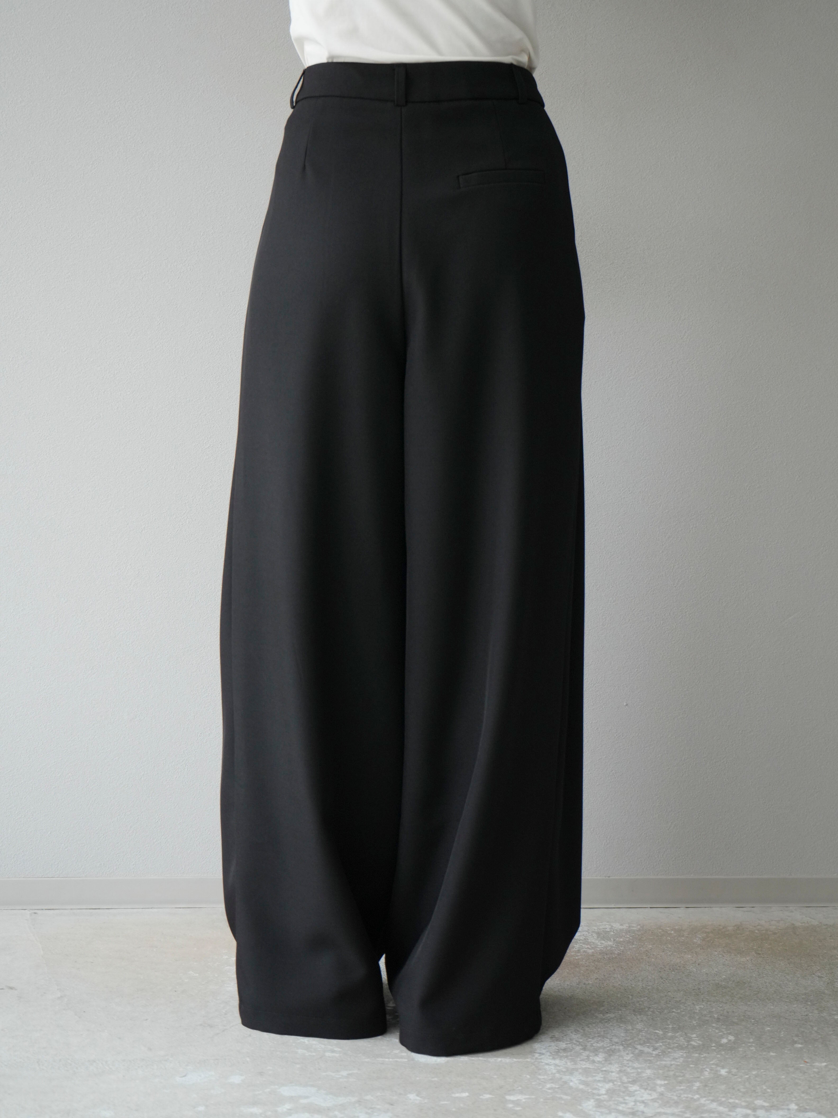 予約]ベルトループデザインワイドパンツ/ブラック – Lumier