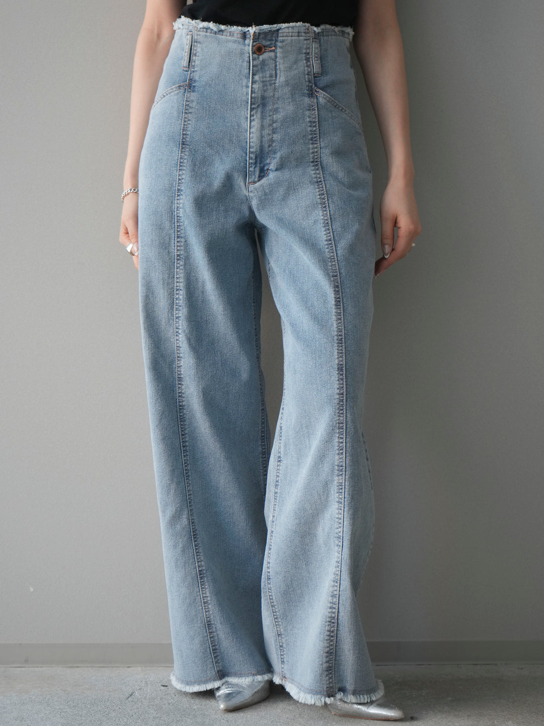 [予約]センターステッチストレッチカットオフデニムパンツ/bleach