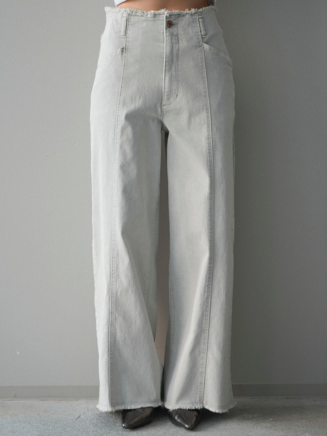 [予約]センターステッチストレッチカットオフデニムパンツ/gray