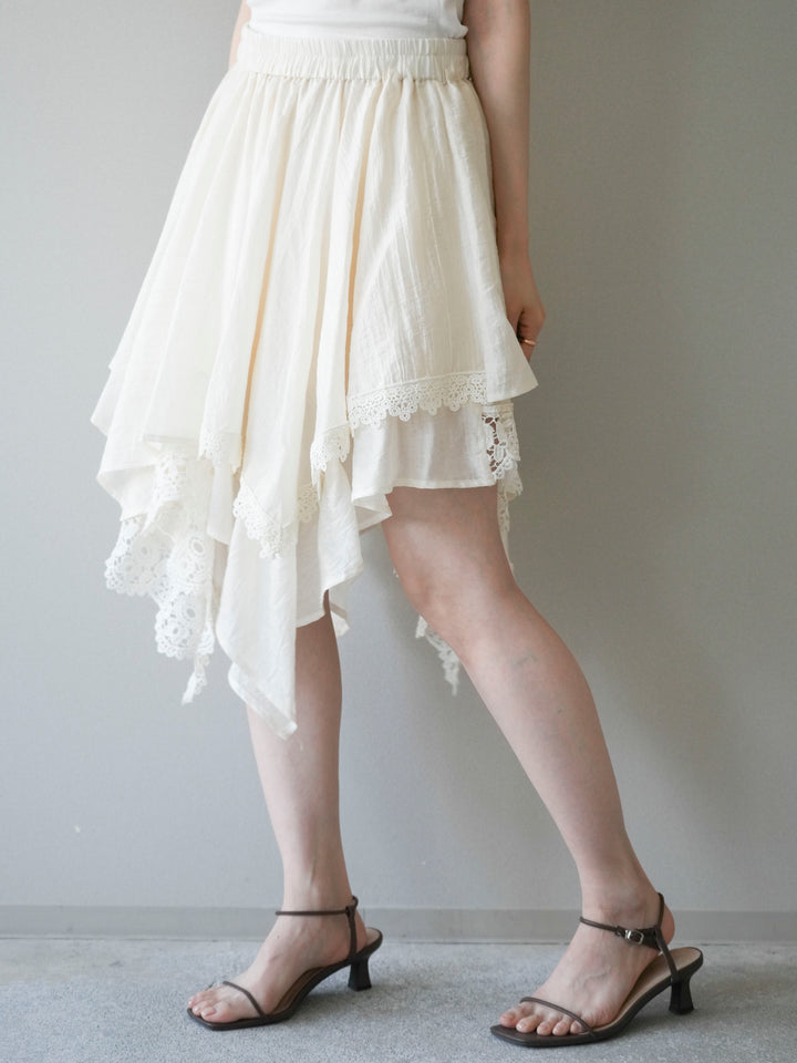 [予約]レースヘムアシンメトリースカート/ivory