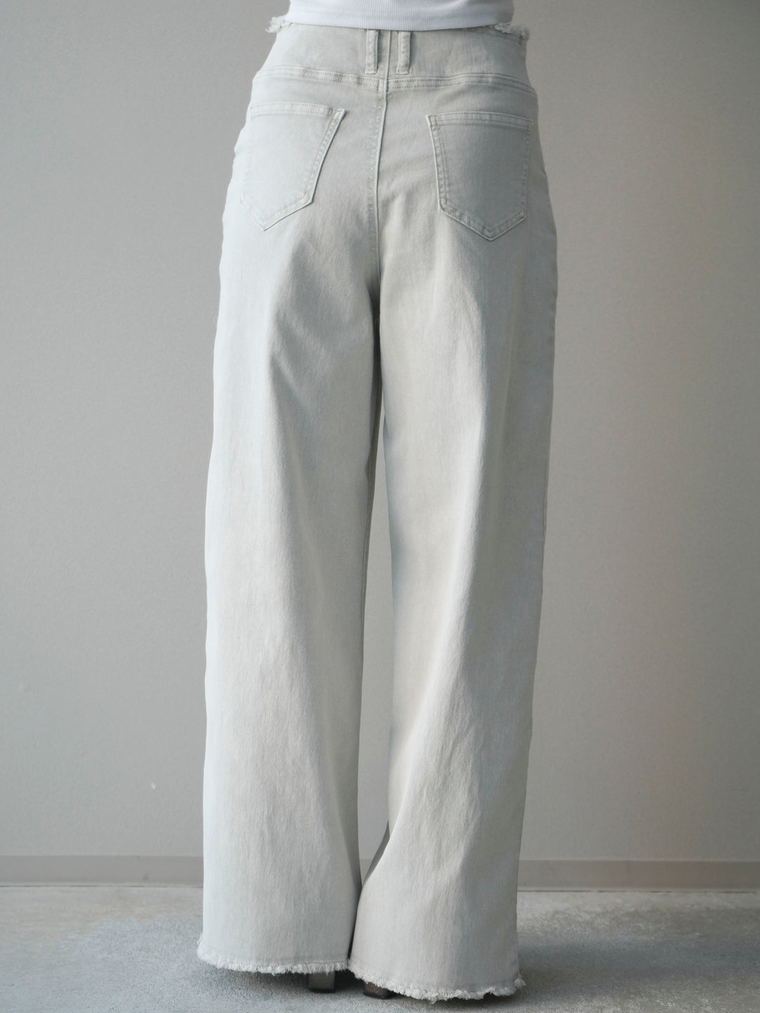 [予約]センターステッチストレッチカットオフデニムパンツ/gray