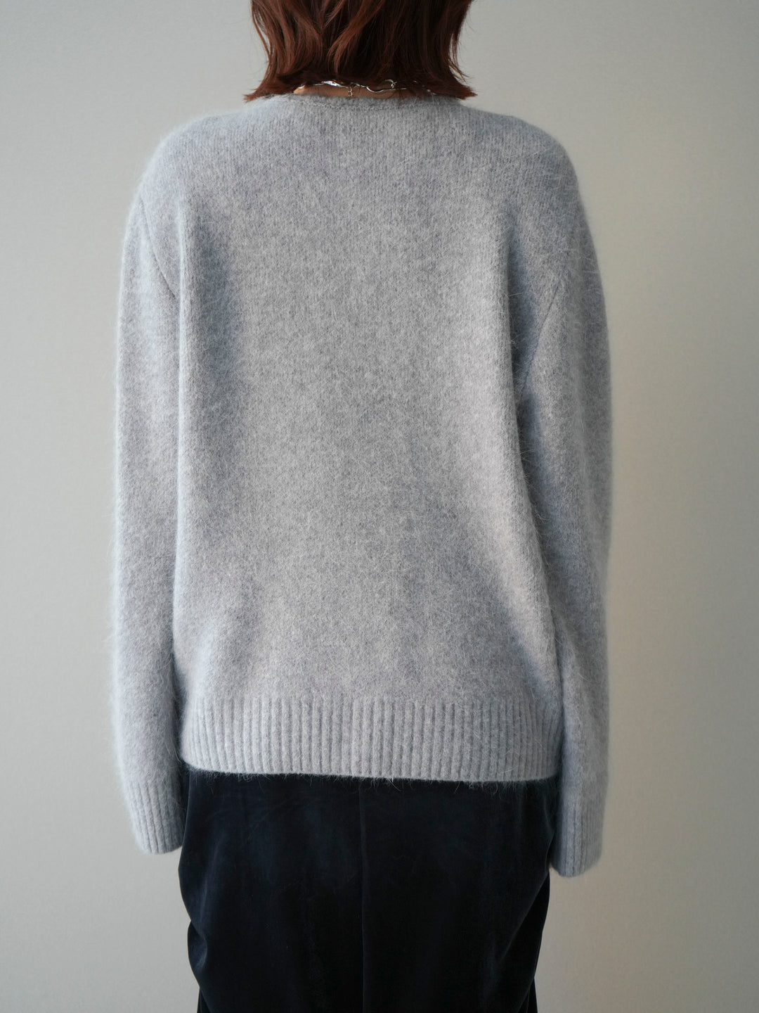 [予約]くるみボタンニットカーディガン/gray