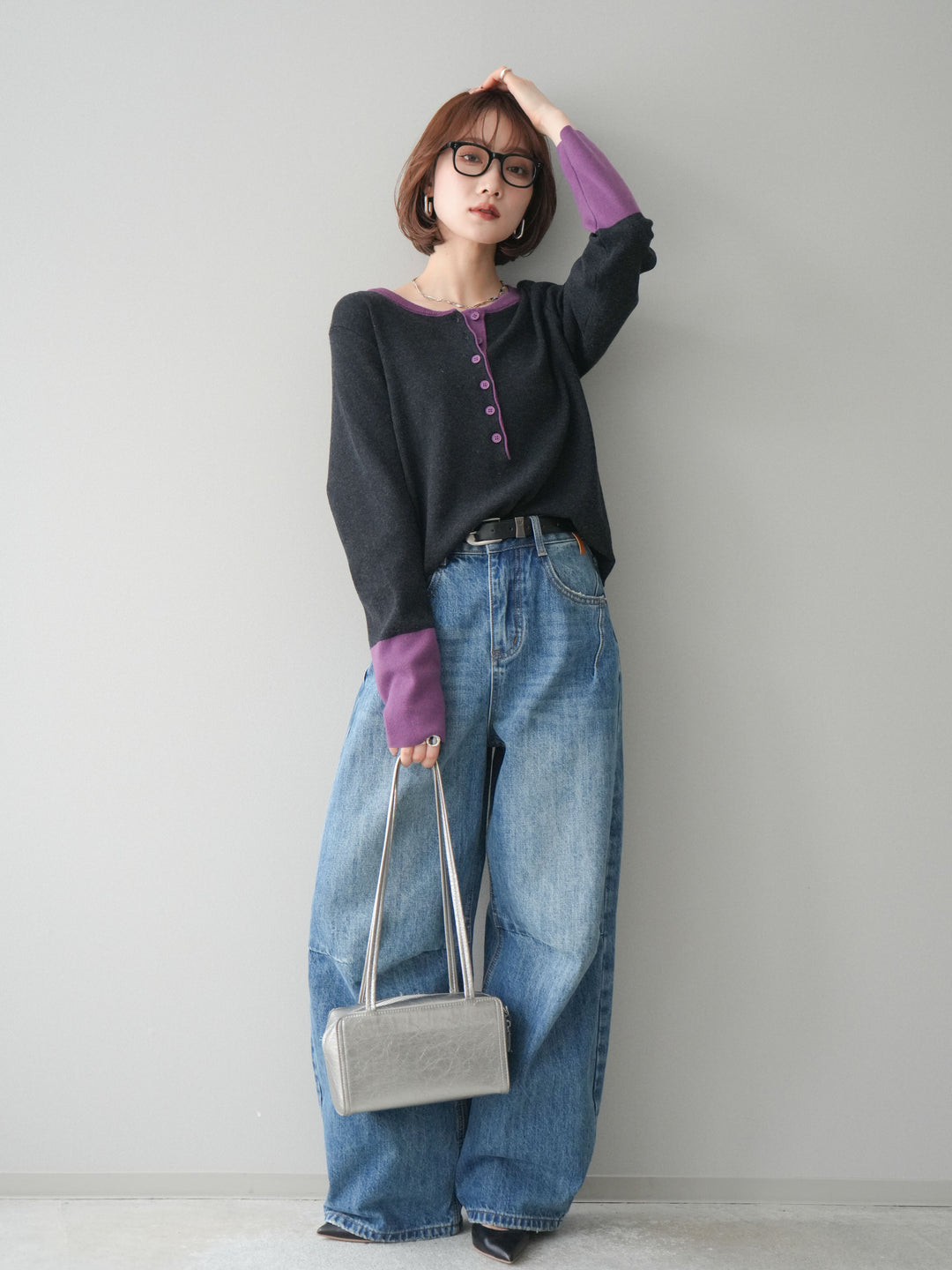 [SET]ヘンリーネック配色ニットソー+ベルト付3Dカーブワイドデニムパンツ(2set)