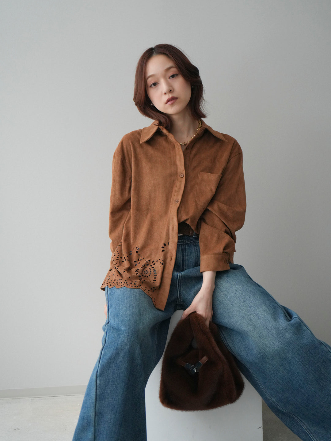 [SET]裾スカラップスエードシャツ+ベルト付裏起毛カーブデニムパンツ(2set)