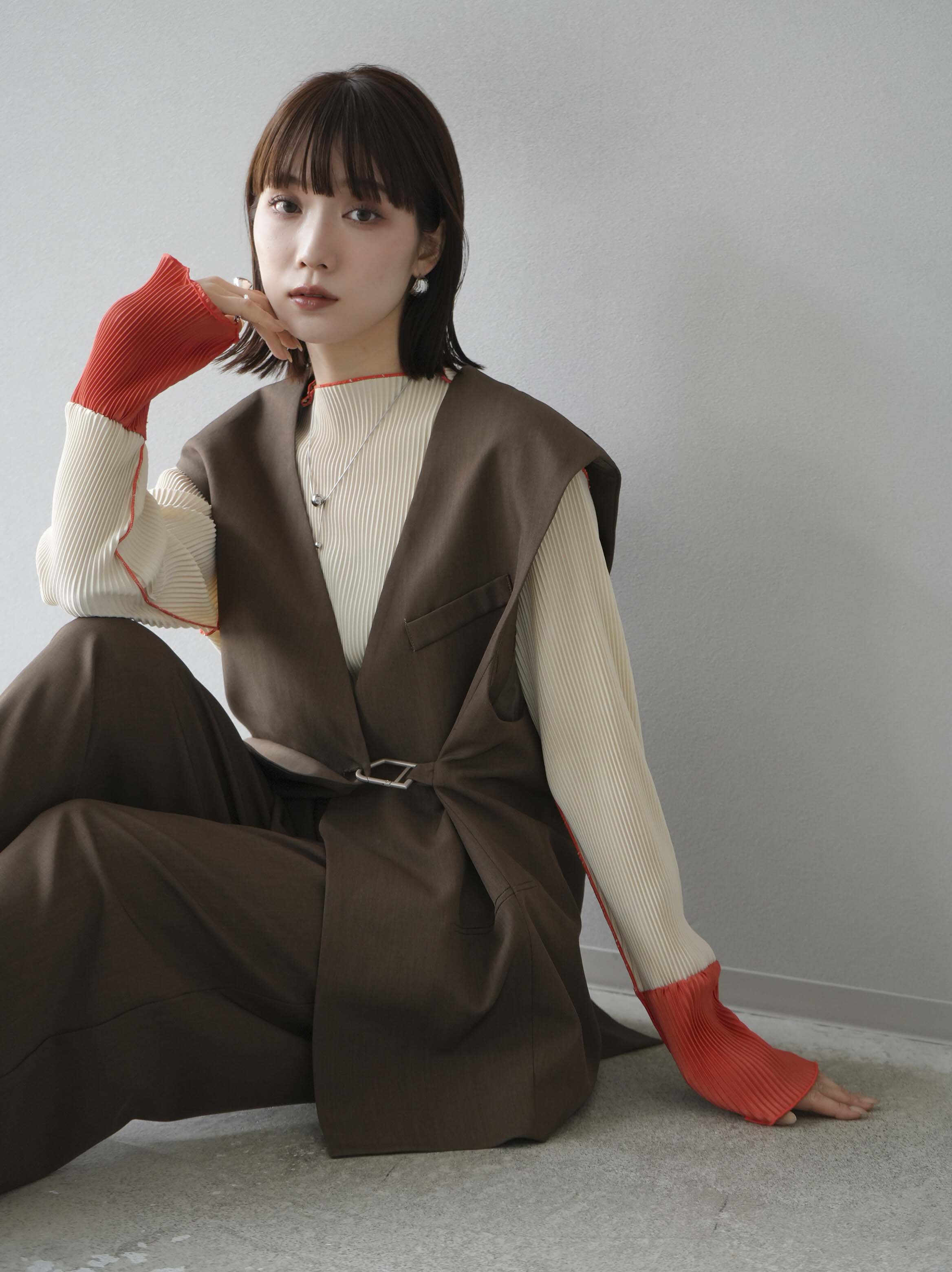 SET]トグルベルトテーラードベスト＆パンツSET UP +配色プリーツボトル