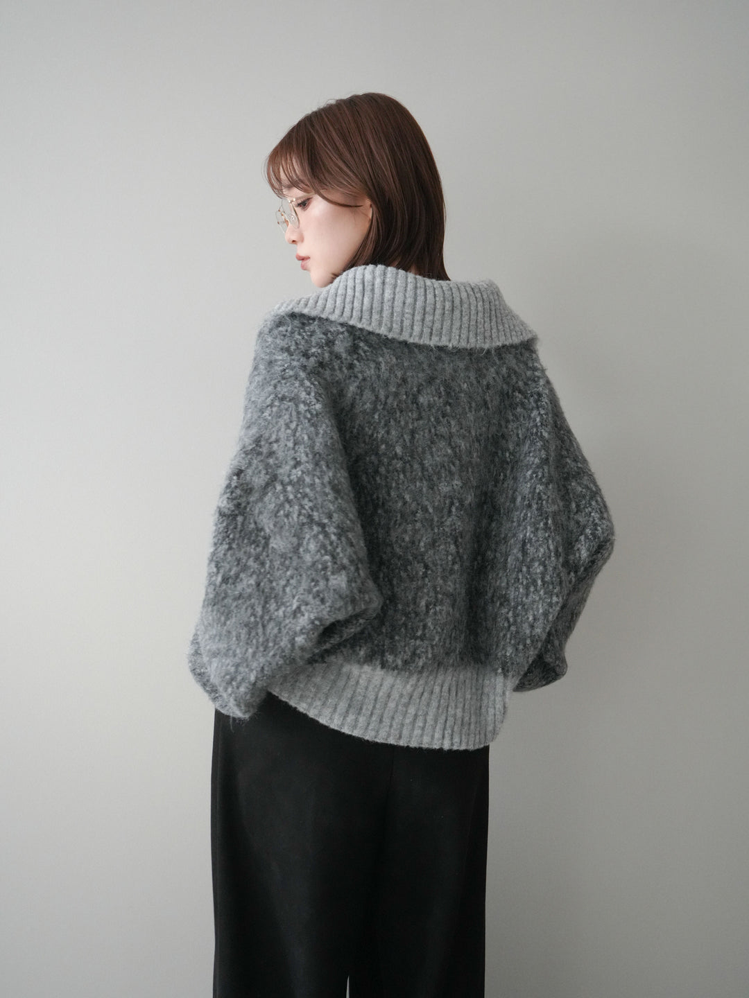 [SET]リブ切替メランジニットカーディガン+モチーフベルト付スエードタックワイドパンツ(2set)