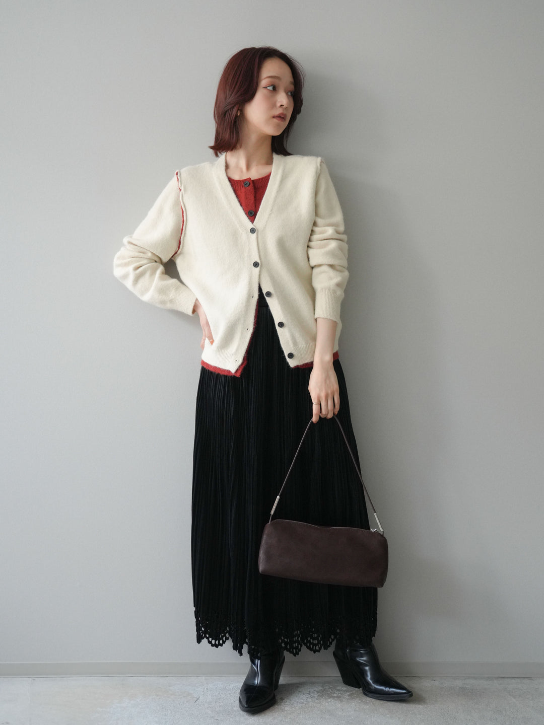 [予約]パンチングデザインスエードプリーツスカート/black