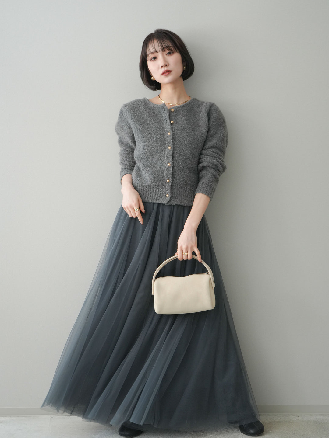 [SET]ゴールドボタンブークレニットカーディガン+チュールボリュームスカート(2set)