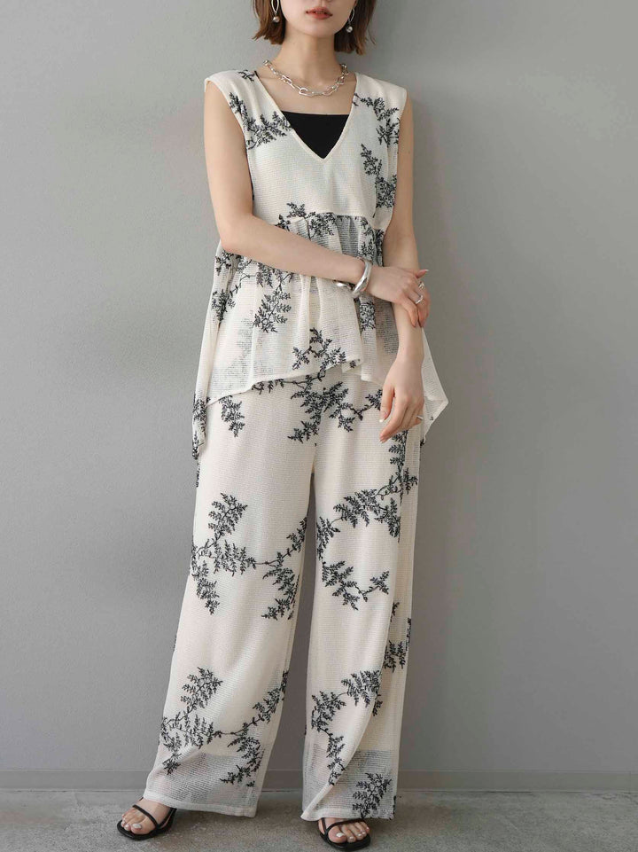 [予約]リーフ柄メッシュVネックフレアトップス/アイボリー