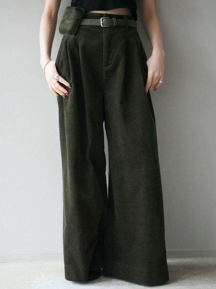 [予約]ベルト付コーデュロイワイドパンツ/green