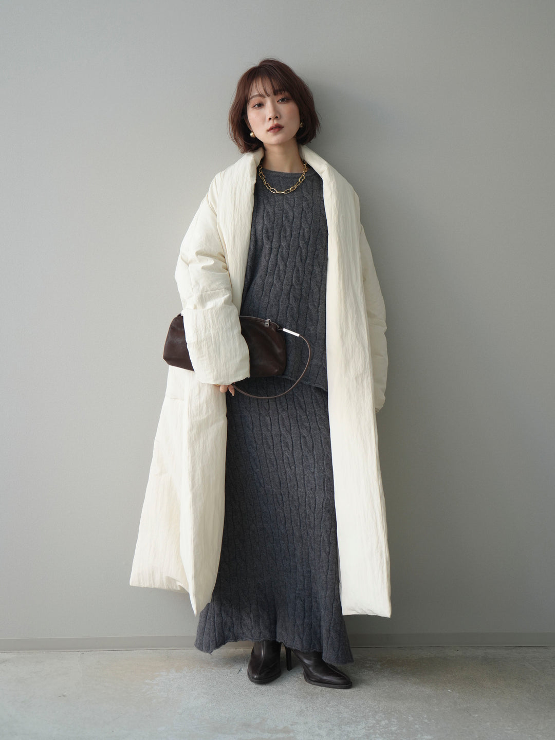 [SET]ストール付ケーブルニットプルオーバー&ロングスカートSET UP+ロングダウンコート(2set)