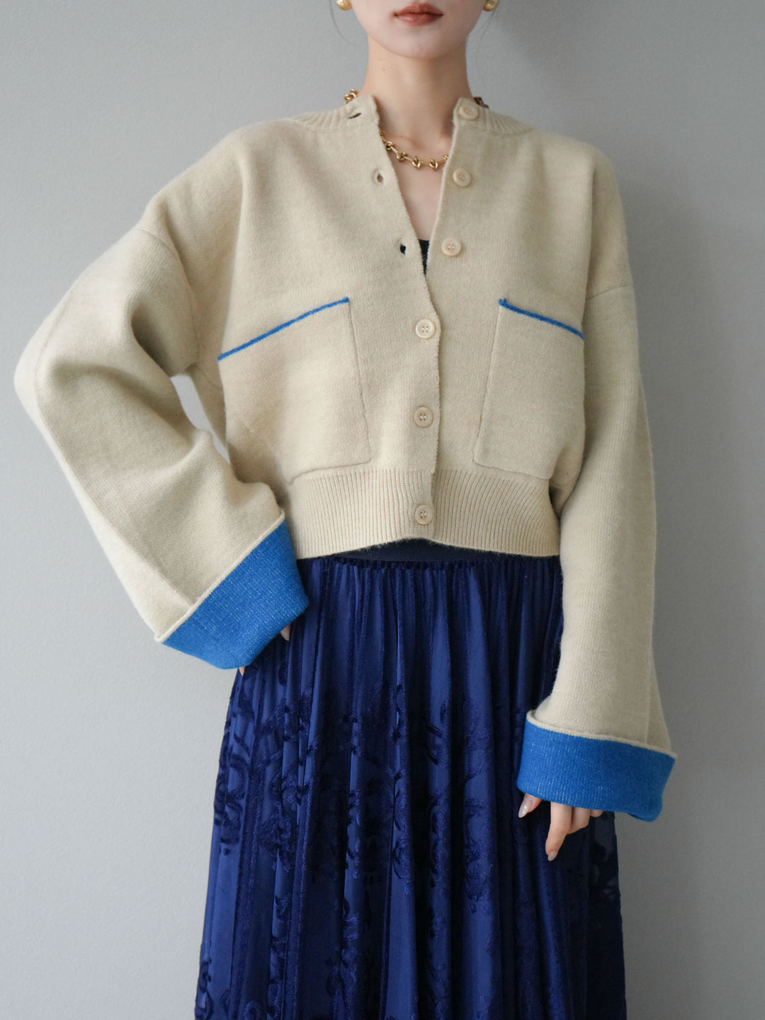 [SET]バイカラーオーバーニットカーディガン+アンティーク柄フロッキーマキシスカート(2set)