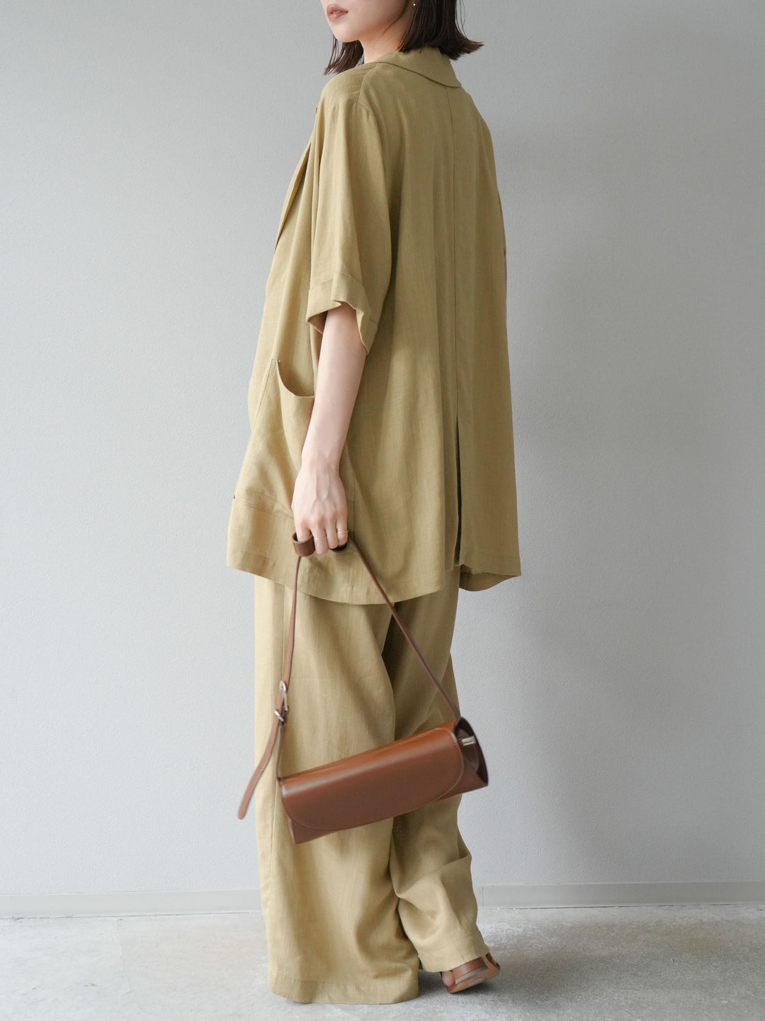 [予約]ライトリネンアシンメトリーワイドパンツ/ベージュ