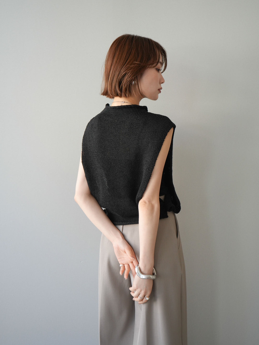 [予約]オープンサイドニットトップス/black