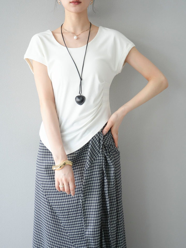 [予約]タックTシャツ＆レザーハートネックレスSET /ホワイト