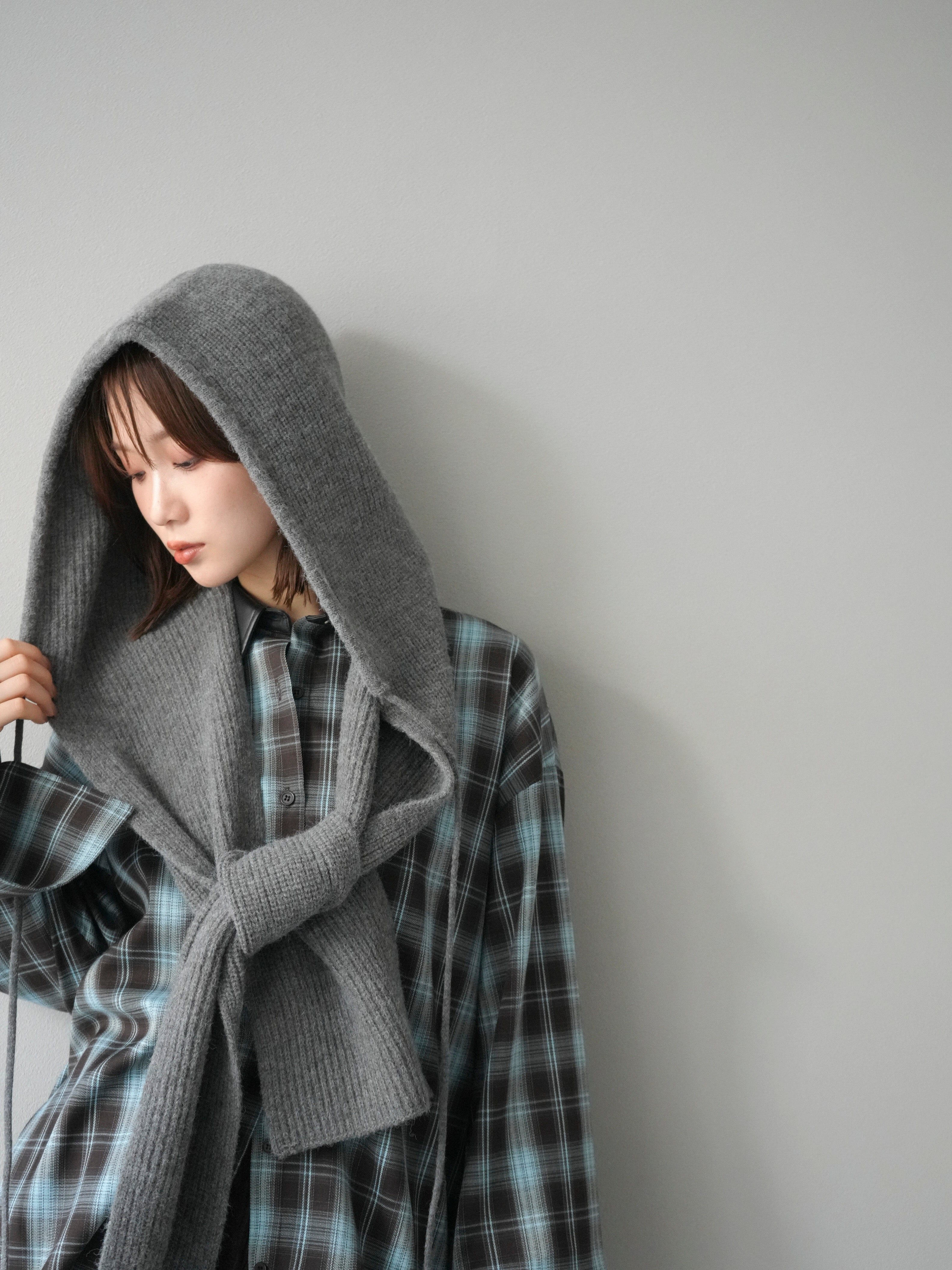 LGB フードニット　マフラー 予約]フードニットマフラー/チャコール – Lumier