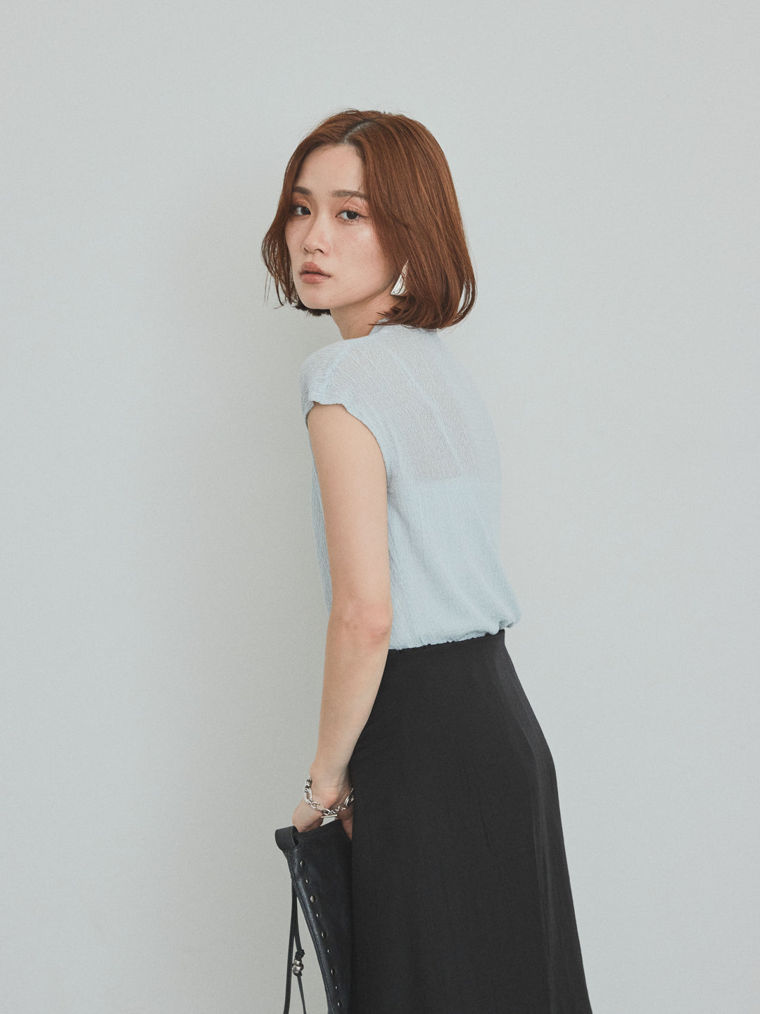 [SET]フレンチスリーブシアーニットトップス+ワッシャーサテンレイヤードスカートパンツ(2set)