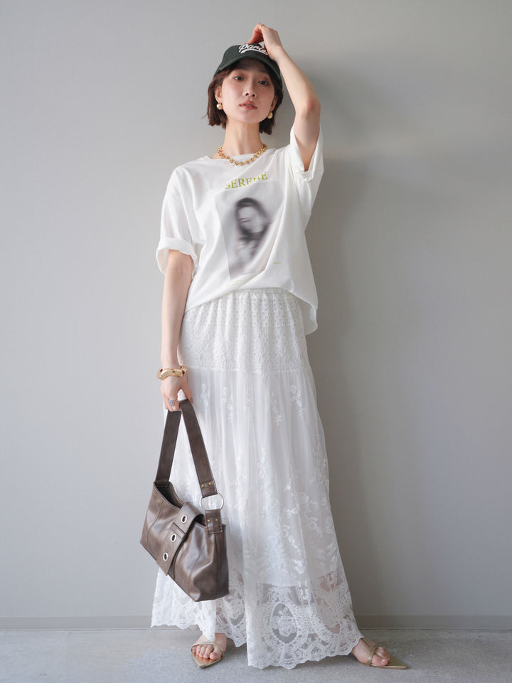 [SET]ブラーアートフォトTシャツ+シアーレースマキシスカート(2set)