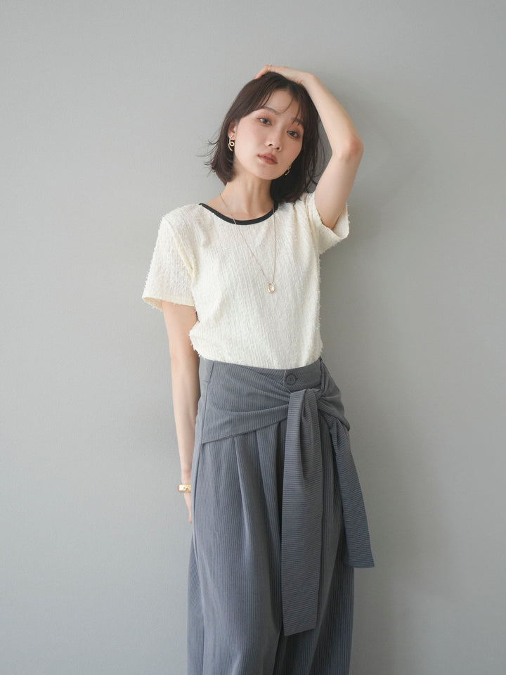 【預訂】顏色協調的滾邊蓬鬆剪裁上衣/象牙白
