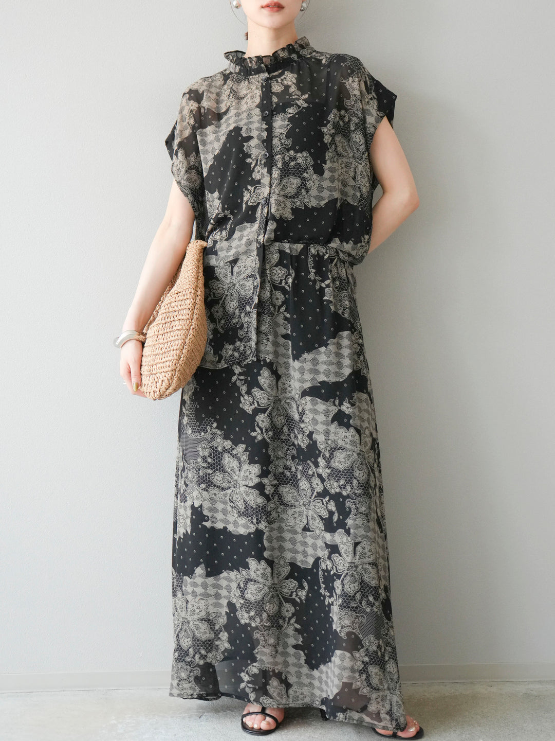 [予約]フラワーパターンフレアスカート/ブラック