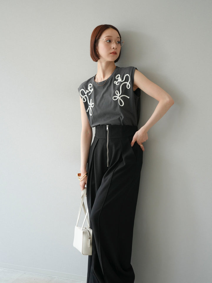 [SET]コード刺繍フレンチスリーブTシャツ+ジップタックワイドパンツ(2set)