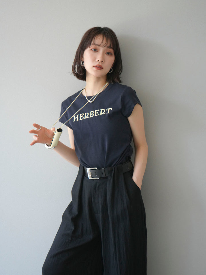 [予約]刺繍ロゴTシャツ＆レザーポーチネックレスSET /ネイビー