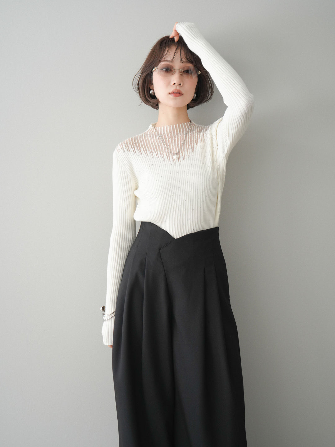 [SET]シアー切替スパンコールリブニットトップス+選べるアクセセット(2set)