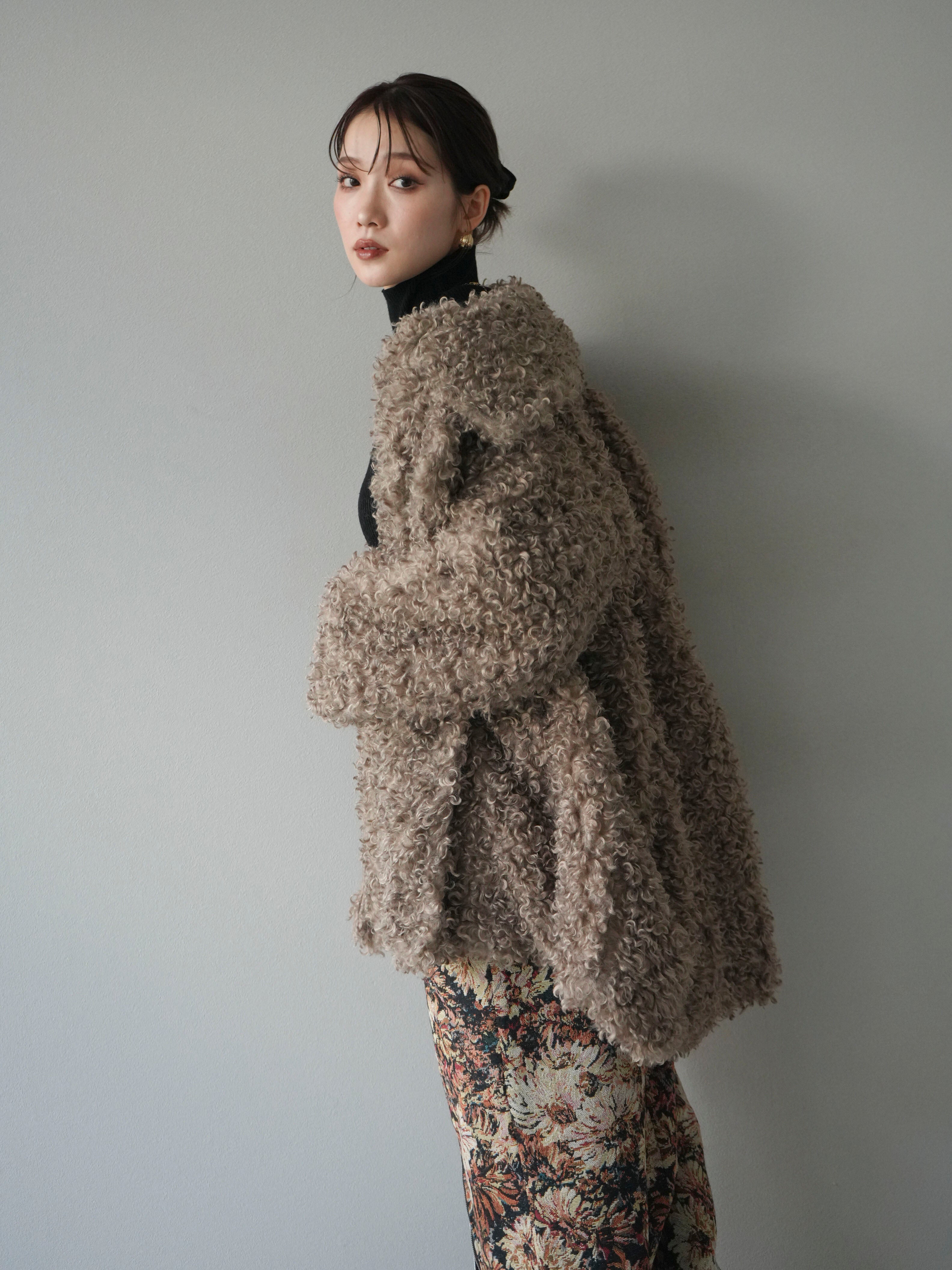 予約]プードルファーダブルミドルコート/beige – Lumier