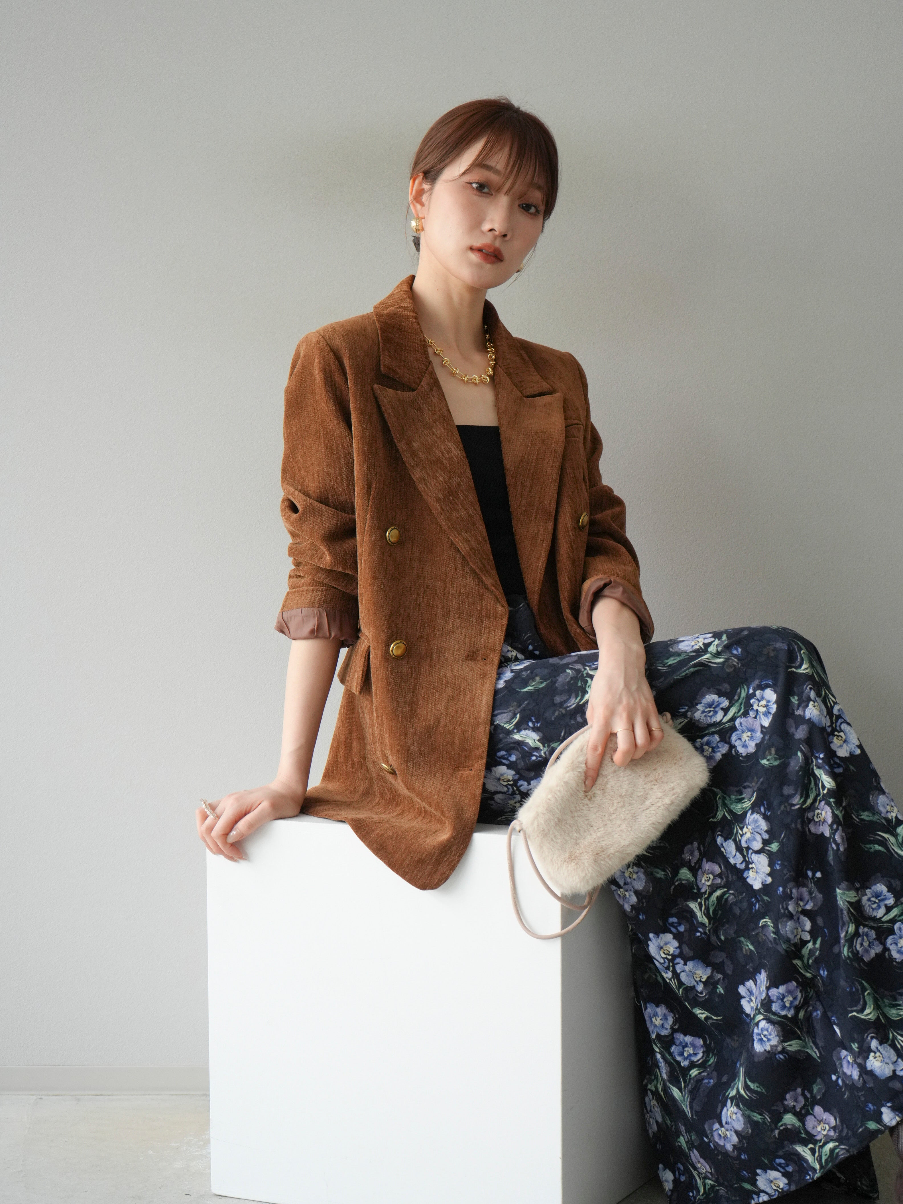 予約]ベロアダブルジャケット/キャメル – Lumier