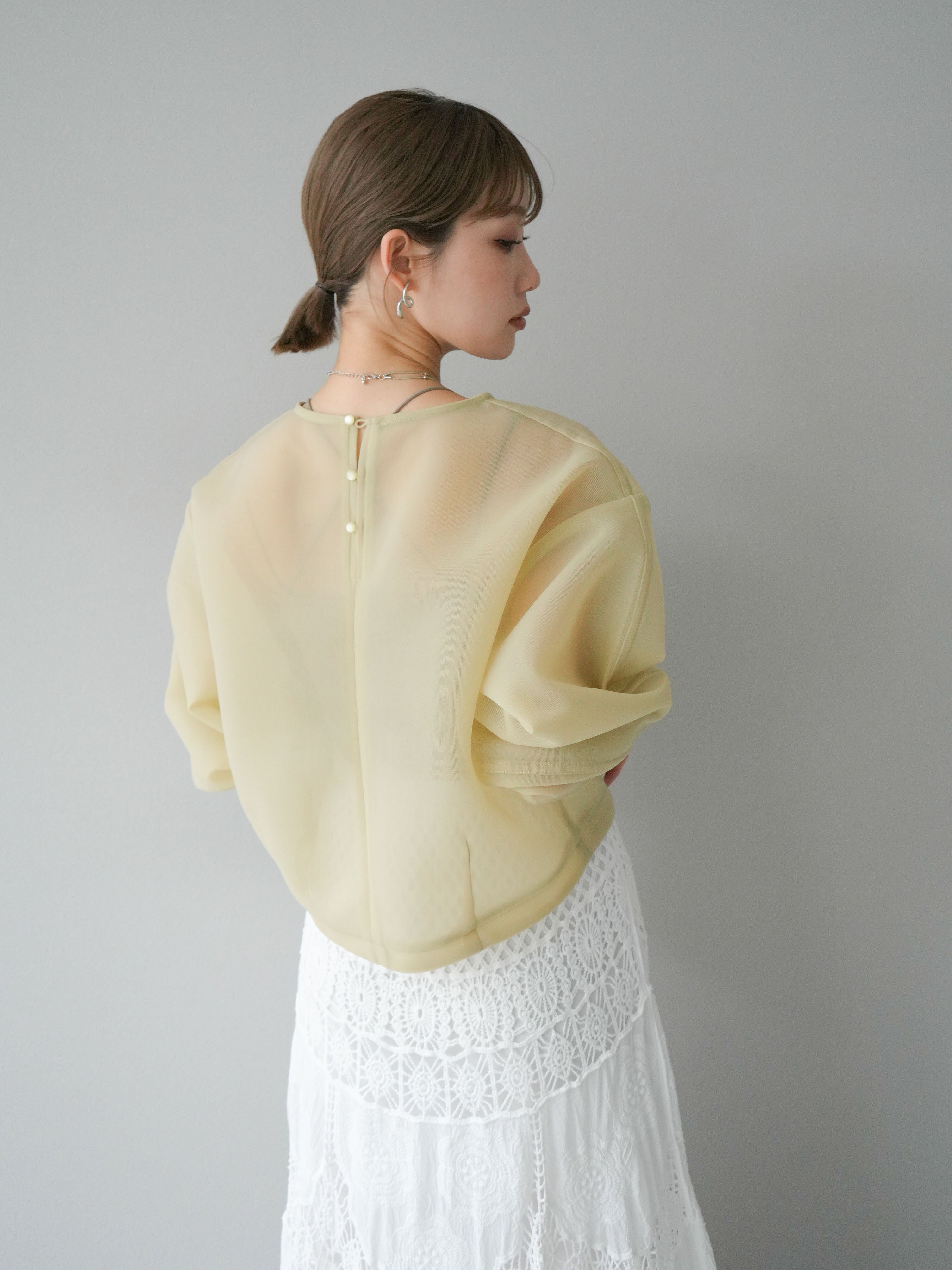 予約]シアーダンボールコクーンプルオーバー/イエロー – Lumier