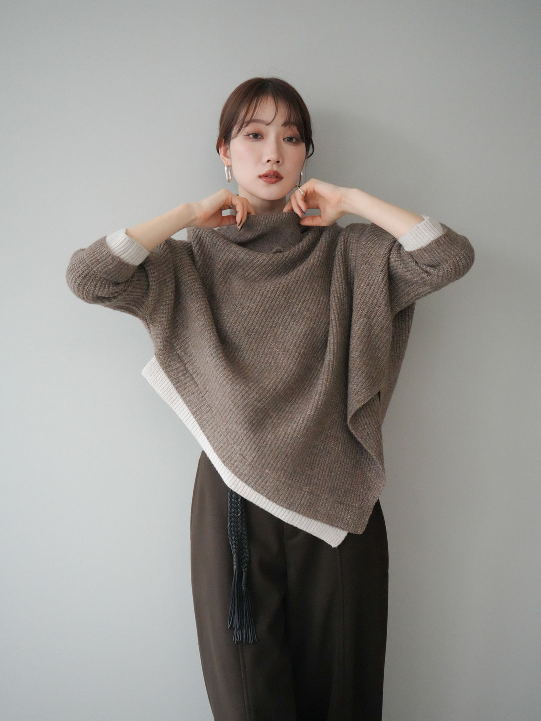 [予約]配色アシンメトリードルマンニットプルオーバー/oatmeal